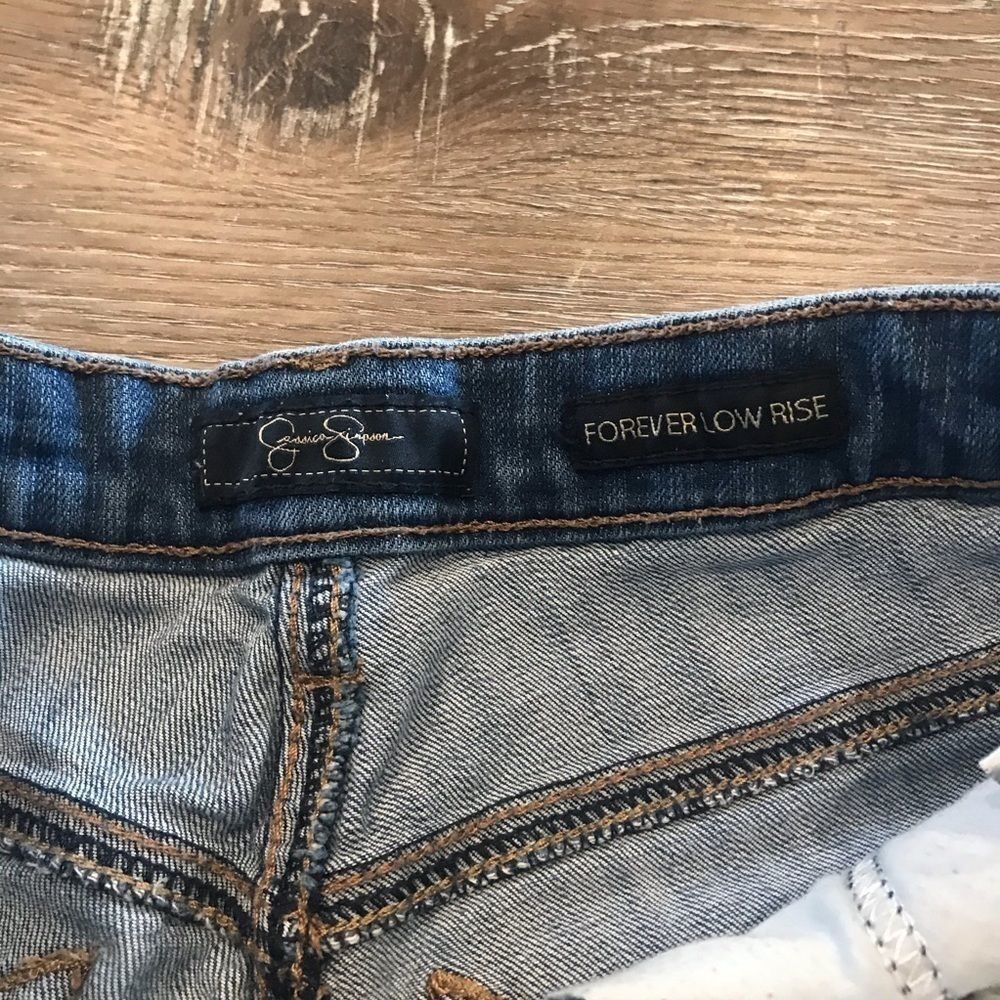 Jessica Simpson Shorts - Picture 3 of 4